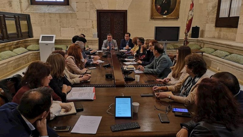 ep reunion de espadas con todos los concejales del gobierno local