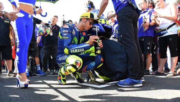ep valentino rossi movistar yamaha motogp