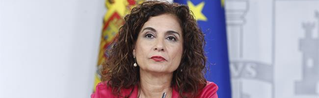 ministra hacienda portada montero