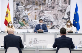 ep archivo i d la ministra de economia nadia calvino el presidente del gobierno pedro sanchez y la ep archivo i d la ministra de economia nadia calvino el presidente del gobierno pedro sanchez y la