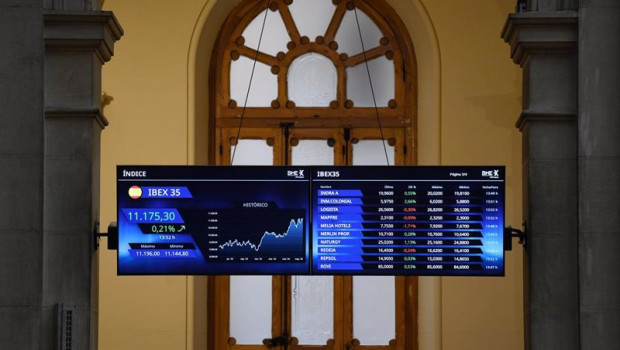 ep archivo   un panel del ibex 35 en el palacio de la bolsa a 14 de mayo de 2024 en madrid espana el