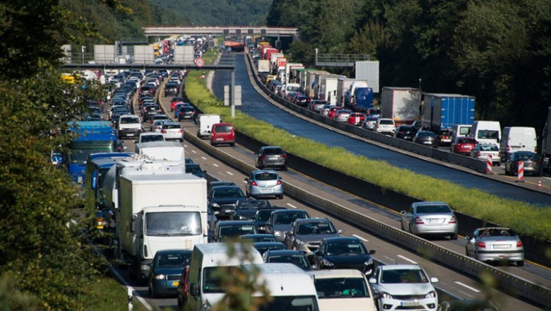 Atasco, tráfico, carretera, retención, | ACIERTO.COM - Archivo ep atasco trafico carretera retencion 20190701184804