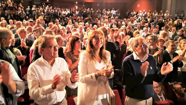 ep el expresidente de la generalitat artur mas la diputada laura borrs y el presidente quim torra en