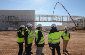 ep el president de la generalitat juanfran perez llorca visita las instalaciones de powerco spain en
