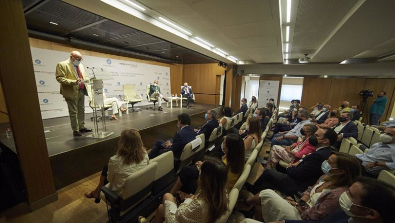 ep el presidente de andaluciaescoop juan rafael leal interviene en el foro organizado por europa