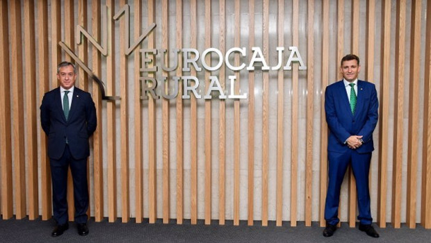 ep el presidente de eurocaja rural javier lopez martin y el director general victor manuel martin