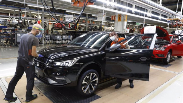ep imagen de la cadena de ensamblaje de seat en martorell barcelona