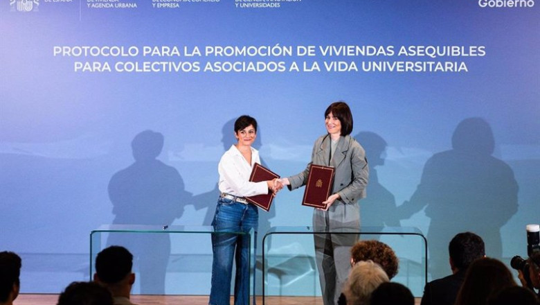 La ministra de Vivienda y Agenda Urbana, Isabel Rodríguez, y la ministra de Ciencia, Innovación y Universidades, Diana Morant, | MICIU ep la ministra de vivienda y agenda urbana isabel rodriguez y la ministra de ciencia innovacion y