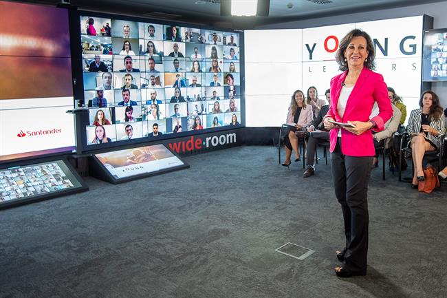 La presidenta de Banco Santander, Ana Botín, en la presentación de Young Leaders | SANTANDER ep la presidentabanco santander ana botin enpresentacionyoung leaders