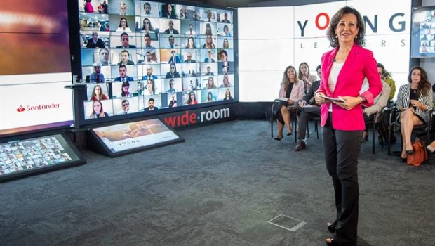 ep la presidentabanco santander ana botin enpresentacionyoung leaders ep la presidentabanco santander ana botin enpresentacionyoung leaders