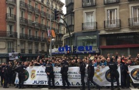 ep protestapoliciasguardias civiles frentela sedepp