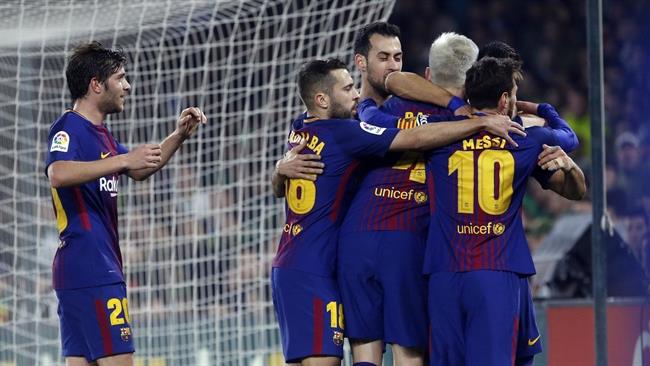 Sergi Roberto, Jordi Aalba, Busquets, Rakitic y Messi celebran con el Barcelona | FCB ep sergi roberto jordi aalba busquets rakiticmessi celebranbarcelona