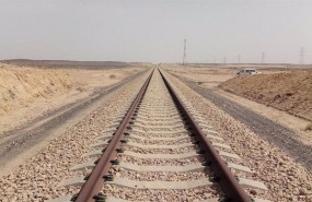 ep vias de tren en arabia saudi