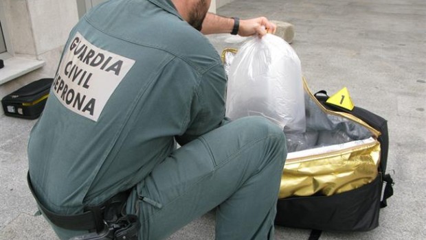ep anguilas intervenidasla guardia civilpuertotarifa cadiz