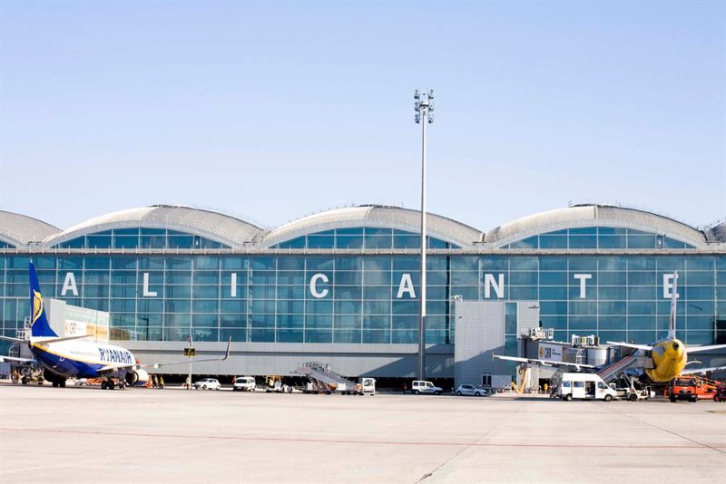 Aena licitará la ampliación del Aeropuerto de Alicante en el último trimestre del año