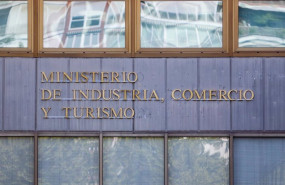 ep archivo fachada de la sede del ministerio de industria comercio y turismo ep archivo fachada de la sede del ministerio de industria comercio y turismo