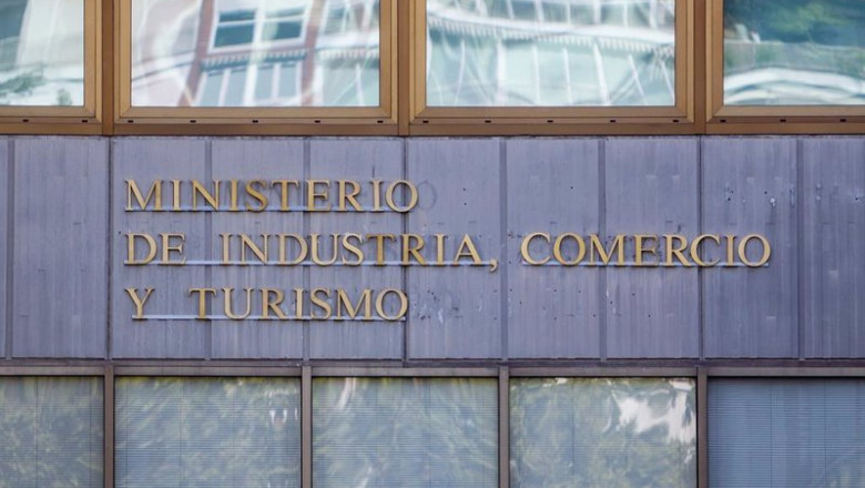 ep archivo fachada de la sede del ministerio de industria comercio y turismo ep archivo fachada de la sede del ministerio de industria comercio y turismo
