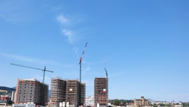 ep archivo   obras de construccion de viviendas