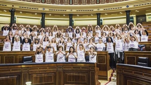 ep diputadasunidosencongresocamisetasla huelga feminista