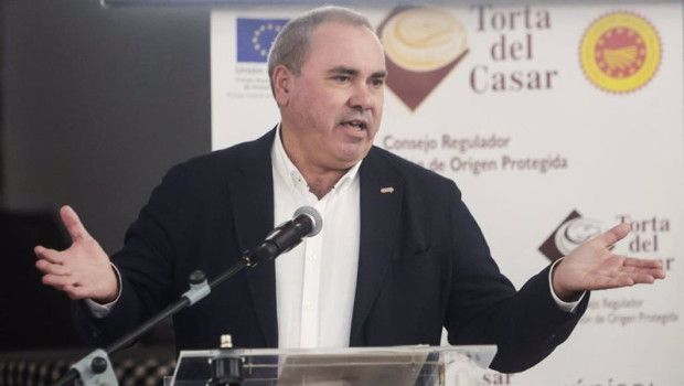 ep el presidente de la dop torta del casar angel pacheco