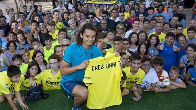 Enes Ünal, nuevo jugador del Villarreal | VILLARREAL C.F. ep enes unal nuevo jugadorvillarreal