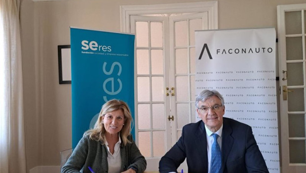 ep firma de fundacion seres y faconauto