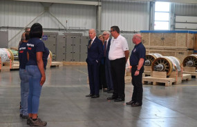 ep joe biden visita la planta de ingeteam en wisconsin eeuu ep joe biden visita la planta de ingeteam en wisconsin eeuu