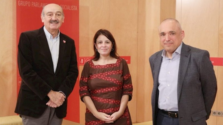 José María Mazón, del Partido Regionalista de Cantabria (PRC) con Adriana Lastra y Rafael Simancas, del PSOE | GPS ep jose maria mazon del partido regionalista de cantabria prc con adriana lastra y rafael simancas