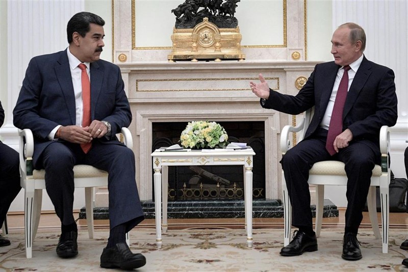 ep nicolas maduro y vladimir putin