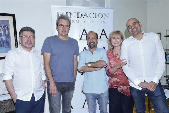 Ricardo Steinberg, Mariano Barroso, Asghar Farhadi, Ana Amigo y Rafa Portela. Fo | ACADEMIA DE CINE ep ricardo steinberg mariano barroso asghar farhadi ana amigorafa portela fo