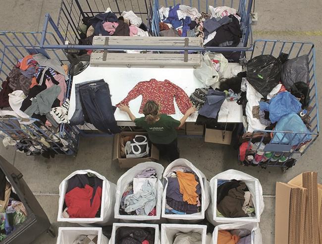 Ropa reutilizada, segunda mano, sostenibilidad | HUMANA - Archivo ep ropa reutilizada segunda mano sostenibilidad