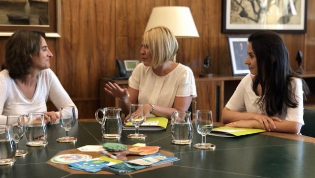 ep teresa riberaa silvia barquerolaura duarte pacma enreunion