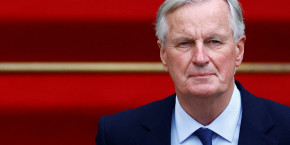 ceremonie de passation de pouvoirs pour le nouveau premier ministre francais michel barnier a paris 20240922204714 