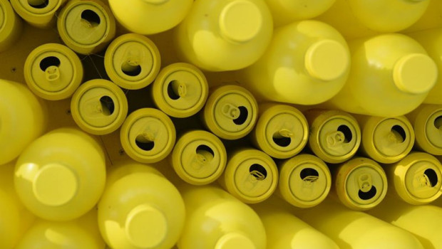 ep archivo   llatas y botellas de plastico
