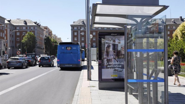 ep archivo   un autobus urbano de la emt circula por las inmediaciones del intercambiador de moncloa