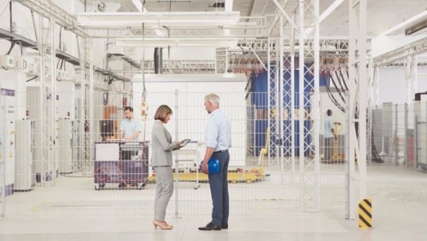 ep archivo   zurich lanza un nuevo seguro de responsabilidad civil para pymes y autonomos con