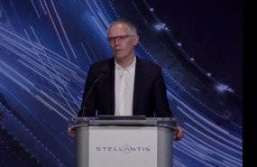 ep carlos tavares ceo de stellantis durante la presentacion ante los inversores de la evolucion del