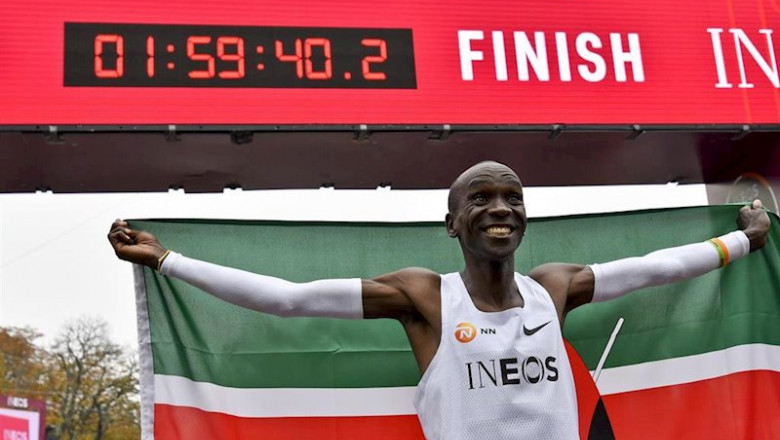 ep el atleta keniata eliud kipchoge tras bajar en viena de las dos horas en el maraton gracias al