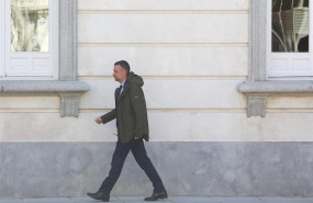 ep el exconsejero de empresa y conocimiento de la generalitat santiago vila dirigiendose altribunal