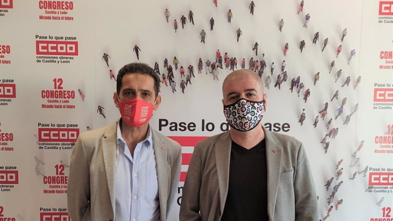 El secretario general de CCOO, Unai Sordo, (d) junto al recién reelegido secretario en Castilla y León, Vicente Andrés. | EUROPA PRESS ep el secretario general de ccoo unai sordo d junto al recien reelegido secretario en castilla y