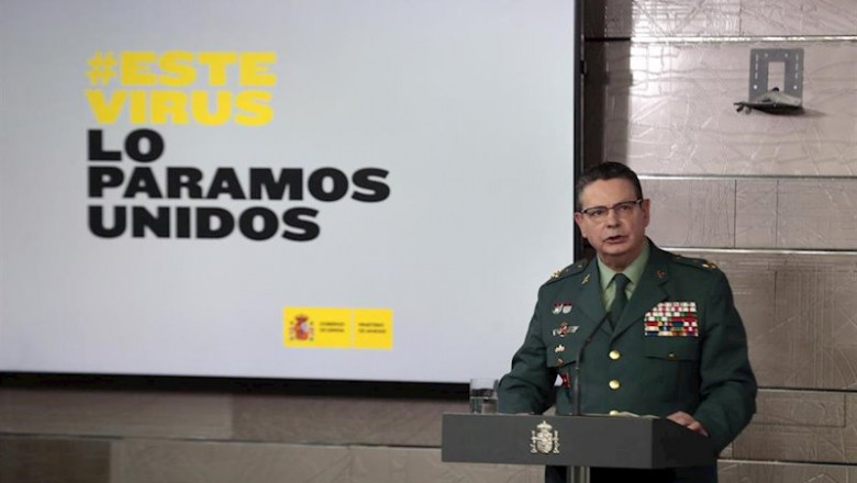 ep el teniente general laurentino cena interviene en la comparecencia en moncloa