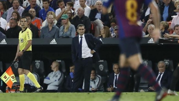 ep entrenadorfc barcelona ernesto valverde en mestalla