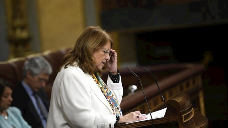 La diputada por Madrid del Partido Popular, María Elvira Rodríguez interviene desde la tribuna del Congreso de los Diputados en la sesión plenaria en la que se examina la senda de estabilidad presupuestaria, acuerdo del Gobierno que se publica junto al lí | Óscar Cañas - Europa Press - Archivo ep la diputada por madrid del partido popular maria elvira rodriguez interviene desde la tribuna del