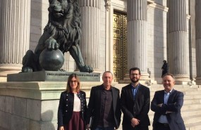 ep los cuatro diputadoscompromis frentelos leonescongreso