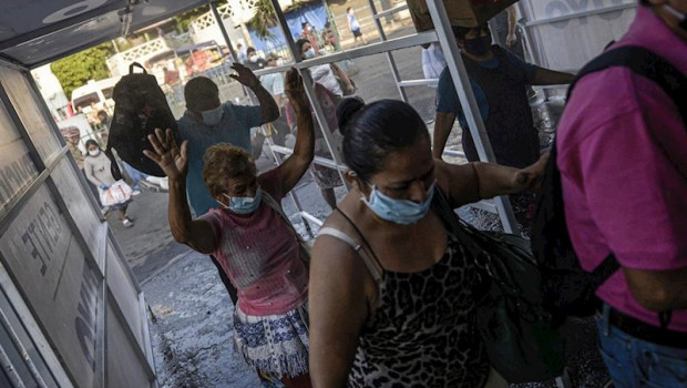 ep medidas de control sanitario en san salvador el salvador por el coronavirus