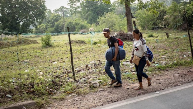 ep migrantes venezolanos en colombia imagen de archivo