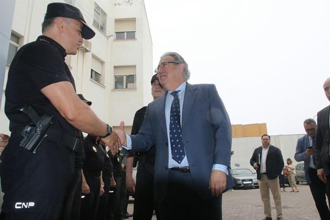 El ministro del Interior, Juan Ignacio Zoido, en La Línea de la Concepción | EUROPA PRESS ep ministrointerior juan ignacio zoido enlineala concepcion