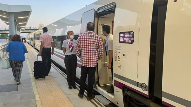 ep nuevo tren alvia en extremadura