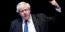 boris-johnson-met-en-garde-l-ue-contre-un-retour-au-blocus-continental