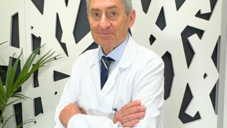 dr ricardo cuellar 2048x2048 